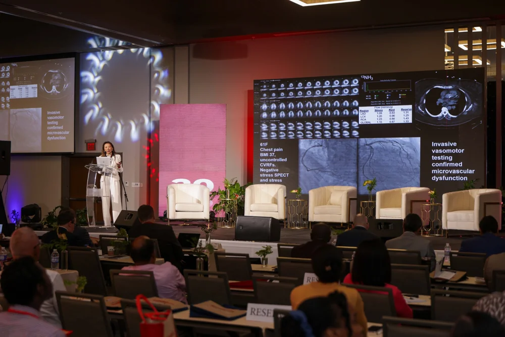 Scientific presentation and audience at the 2026 conference