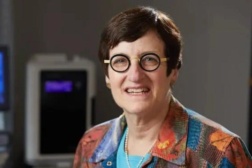 Dr Mary Jane Minkin, Clinical Professor at Yale School of Medicine